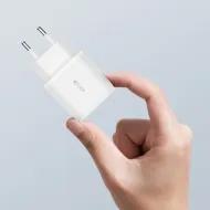 TECH-PROTECT C20W PD20W/QC3.0 2-portová nabíječka + USB-C / Lightning kabel bílá