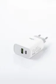 Nabíječka Callme LS13 s Lightning kabelem (USB-A, USB-C, 18W)