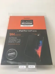 Tvrzené sklo Spigen GLAS.tR SLIM na Apple iPad Pro 12.9" (2018)