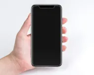 Ochranné sklo Spigen GLAS.tR SLIM HD na Apple iPhone 11 / XR