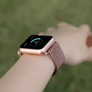 Řemínek Milánský tah k Apple Watch Series 9/8/7 (41mm)